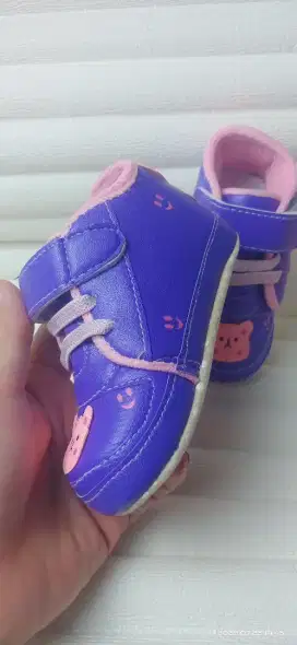 Sepatu Gaya Baby new born