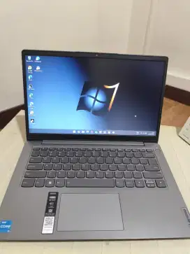 LAPTOP LENOVO core i3 gen 12