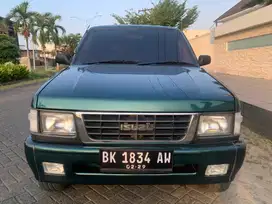 Isuzu Panther New Hi-Grade Tahun 1999 Dijual
