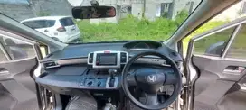 Honda Freed Mobil Keluarga Murah dan Nyaman