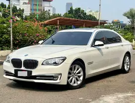 BMW 740Li LCI AT TAHUN 2012
