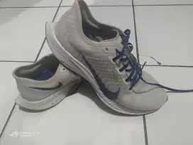 Sepatu running Nike Pegasus turbo 2