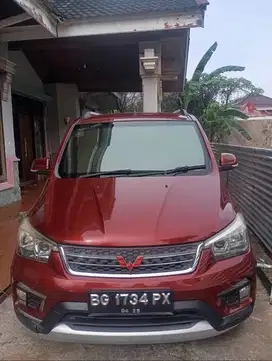 WULING CONFERO S LUX+