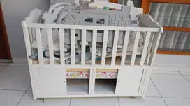 Box bayi dan 1 set pagar