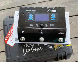 TC-Helicon Play Acoustic Voc Effect