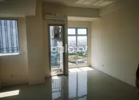 SEWA JUAL APARTEMEN GUNAWANGSA MERR STUDIO HOOK CITY VIEW