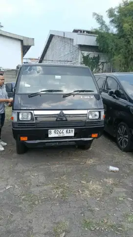 Mitsubishi l300 pik up thn 2023 km 3ribuan