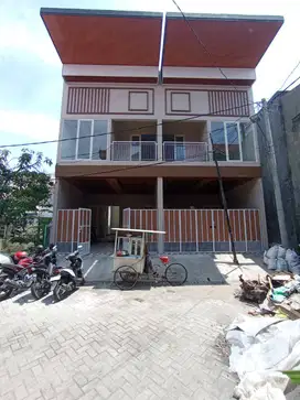 Dijual Rumah Babatan Pilang Minimalis Baru Gress 2 Lantai Siap Huni