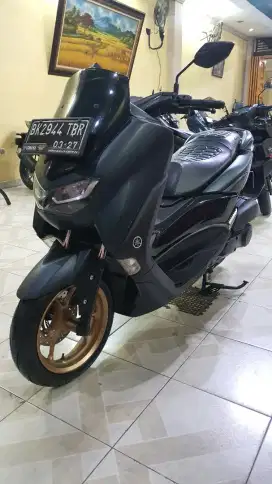 New Nmax 155 Cantik 2022-Mesin Mentah Odomtr Masih 9.000KM-plaza motor