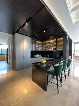 PEMILIK BUTUH UANG CEPAT!! RUMAH DENGAN LIFT PRIBADI