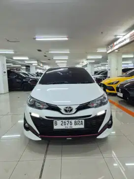 Toyota yaris s trd at 2020 putih tgn 1 pribadi apik