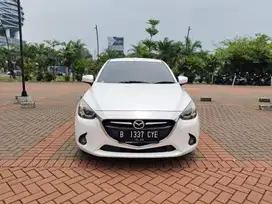 Mazda 2 R AT 2016
Promo TDP 15 juta