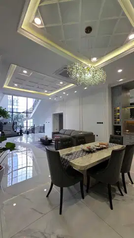 Rumah Baru Bangunan Mandiri Brand New American Classic di Alam Sutera
