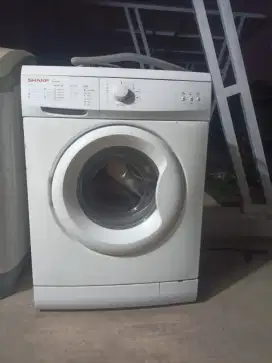 Mesin cuci Sharp
