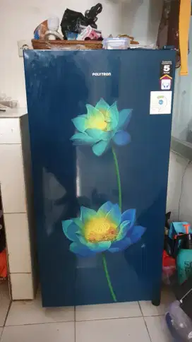 Kulkas bekas rasa baru