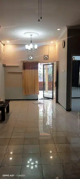 Disewakan cepat Rumah area Graha YKP dekat Merr-One gate system