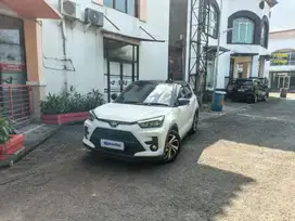 Like New - TOYOTA RAIZE 1.0 G TWO TONE BENSIN A/T 2023 PUTIH