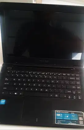 ASUS X453M Mati