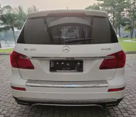 Dijual Mercedes Benz GL400 2015