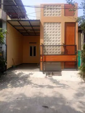 JUAL RUMAH DI VILLA GADING HARAPAN STYLE MODEREN HARGA OYE (C0579)