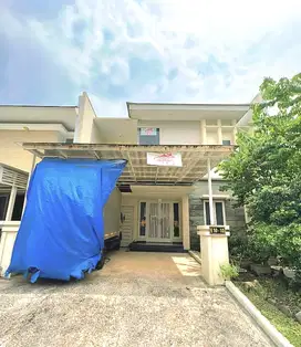DIJUAL CEPAT Rumah Mewah di Pakuwon City – Lokasi Premium SIAP HUNI