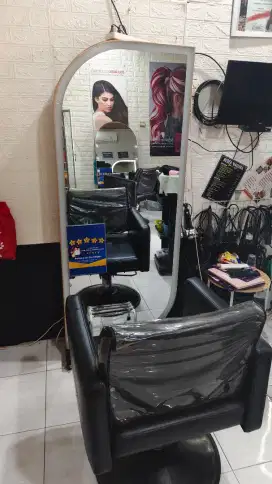 Perlengkapa salon bekas
