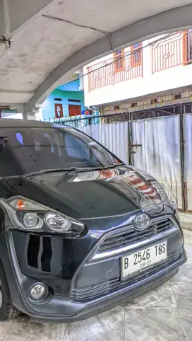Sienta G 2017 Manual