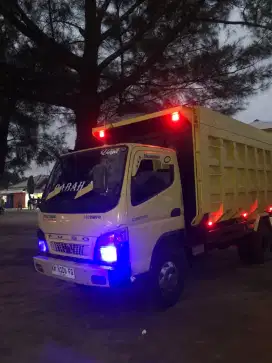 Dijual mobil truk second