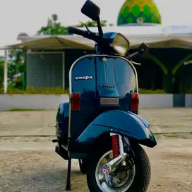 Vespa PS 150 Tahun 1986