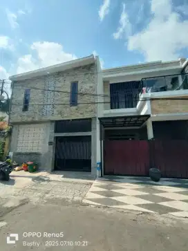 Strategis! Kost Full Penghuni Bunga Bunga Suhat Kota Malang