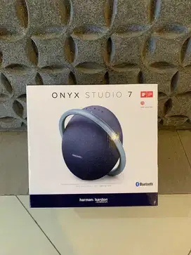 Harman Kardon Onyx Studio 7