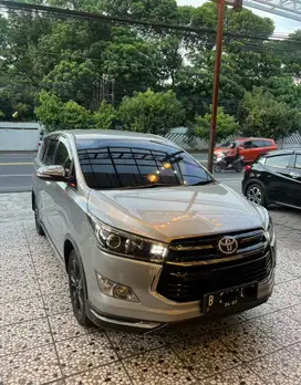 kijang Innova venturer metik diesel istimewa