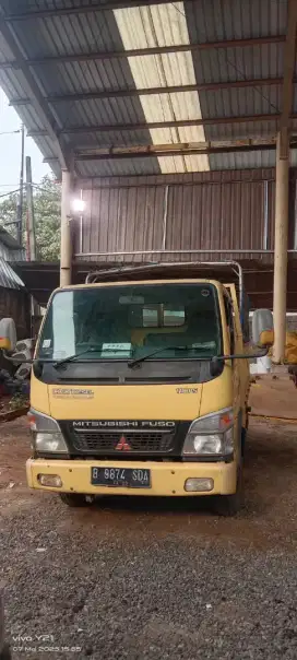 Mobil Colt Diesel 2013