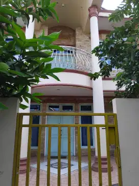 Rumah dekat stasiun depok baru (sewa 3 bulan)