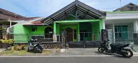 Rumah di lingkungan nyaman