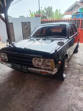 Toyota Corona 1977 Bensin
