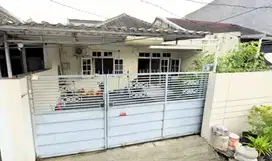 Rumah Simpang Darmo Permai Selatan Sambikerep Surabaya Barat