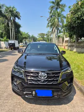 FORTUNER 2.4 GR SPORT 2021 DIESEL TYPE TERTINGGI