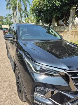 FORTUNER 2.4 GR SPORT 2021 DIESEL FULL OPTION