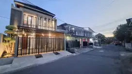 RUMAH SIAP HUNI, LOKASI STRATEGIS, DEKAT UKRIM