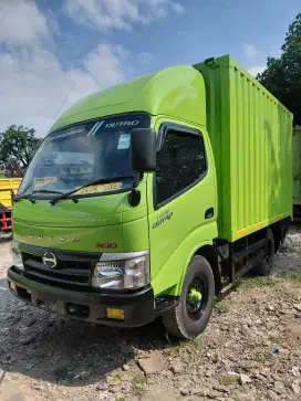 HINO DUTRO 110SD ENGKEL BOX BESI
Th.2022 KM. 40rb