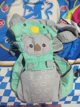 Gendongan bayi dan anak