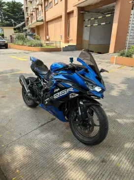 Dijual Kawasaki zx25r ABS 2020