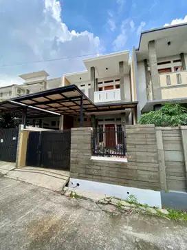 Dijual rumah minimalis modern area batununggal