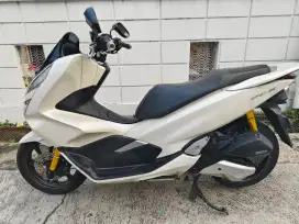 Jual pcx 150 cc bekas tahun 2021 pemakaian pribadi