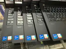 CORE I7-1185G7 RAM 16 GB LAYAR SENTUH LIKE NEW SSD 256 GB GARANI 3 BL