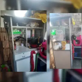 Etalase jualan mini