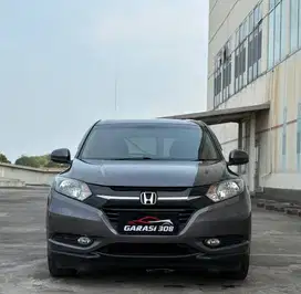(Low Km) Hondq Hrv E 1.5 AT
