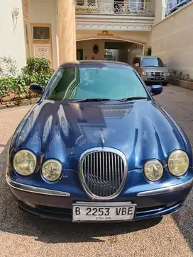 DIJUAL JAGUAR S TYPE SUPER ANTIK