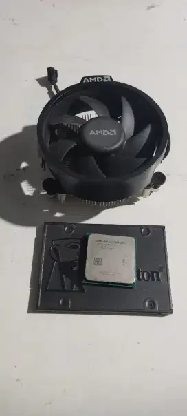 Processor AM4 AMD Athlon X4 950 + SSD Kingston 128Gb
